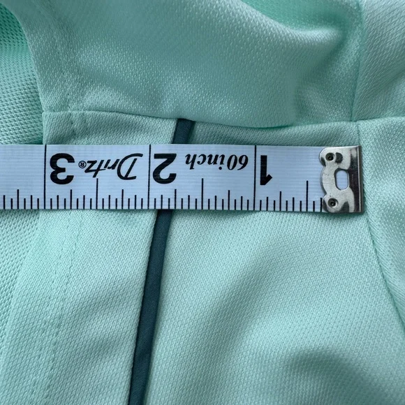 2 Pairs Under Armour Athletic Shorts size Medium - Picture 8 of 9